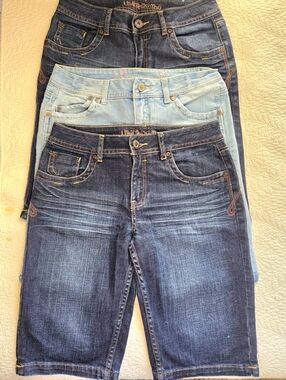 Y2K Limited Too Denim Bermuda Shorts Girls Sz 16 Mid Rise 2000s Contrast Stitch